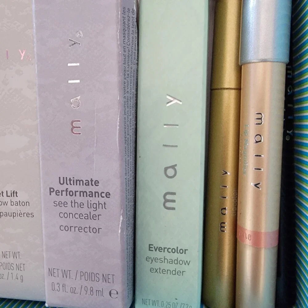 Mally cosmetics Box of 10 bundle New